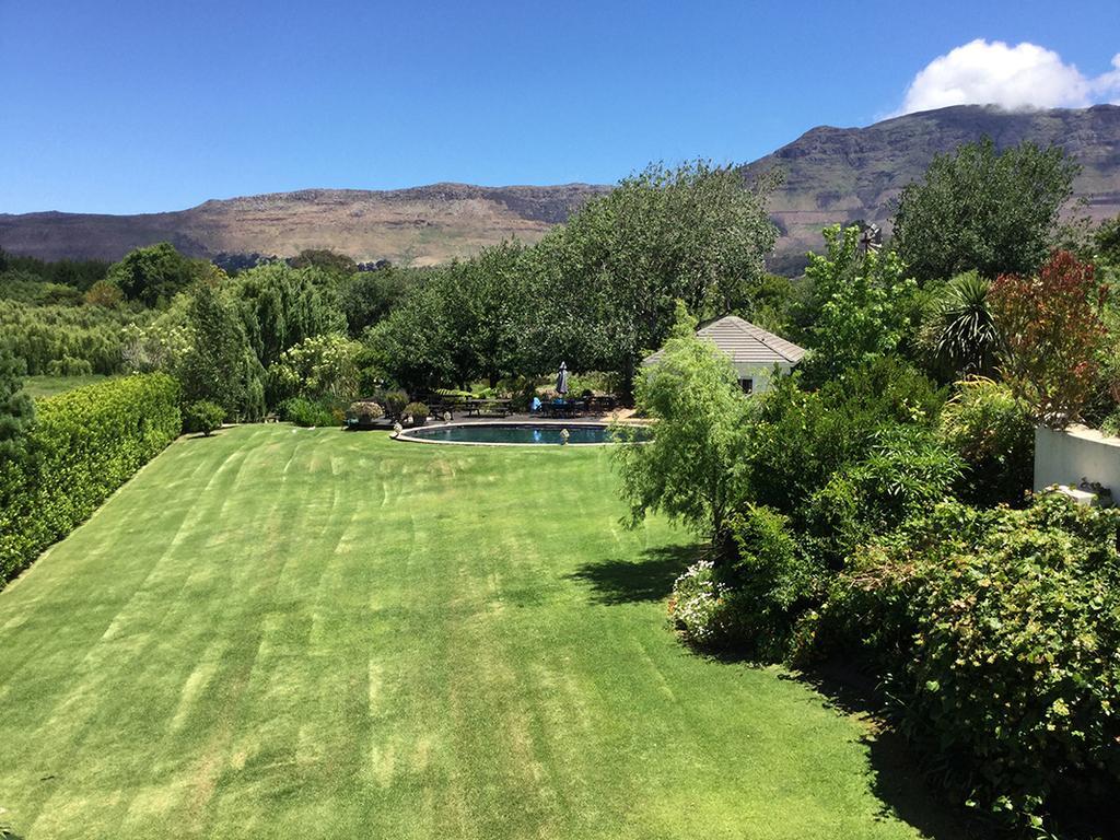 Majini Guesthouse Sweet Valley 外观 照片